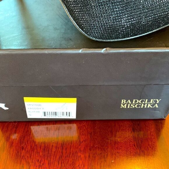 Badgley Mischka Kassidy ll black peep toe 4 1/2” heels Size 9 - Picture 12 of 12